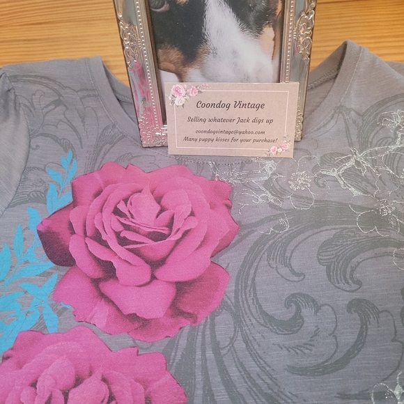 Roses and Ruffles Dress - Picture 4 of 4